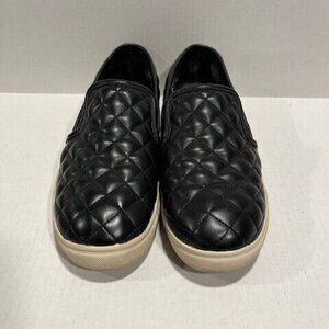 Madden Girl Women’s Black Quilted Slip On Sneakers Size 8